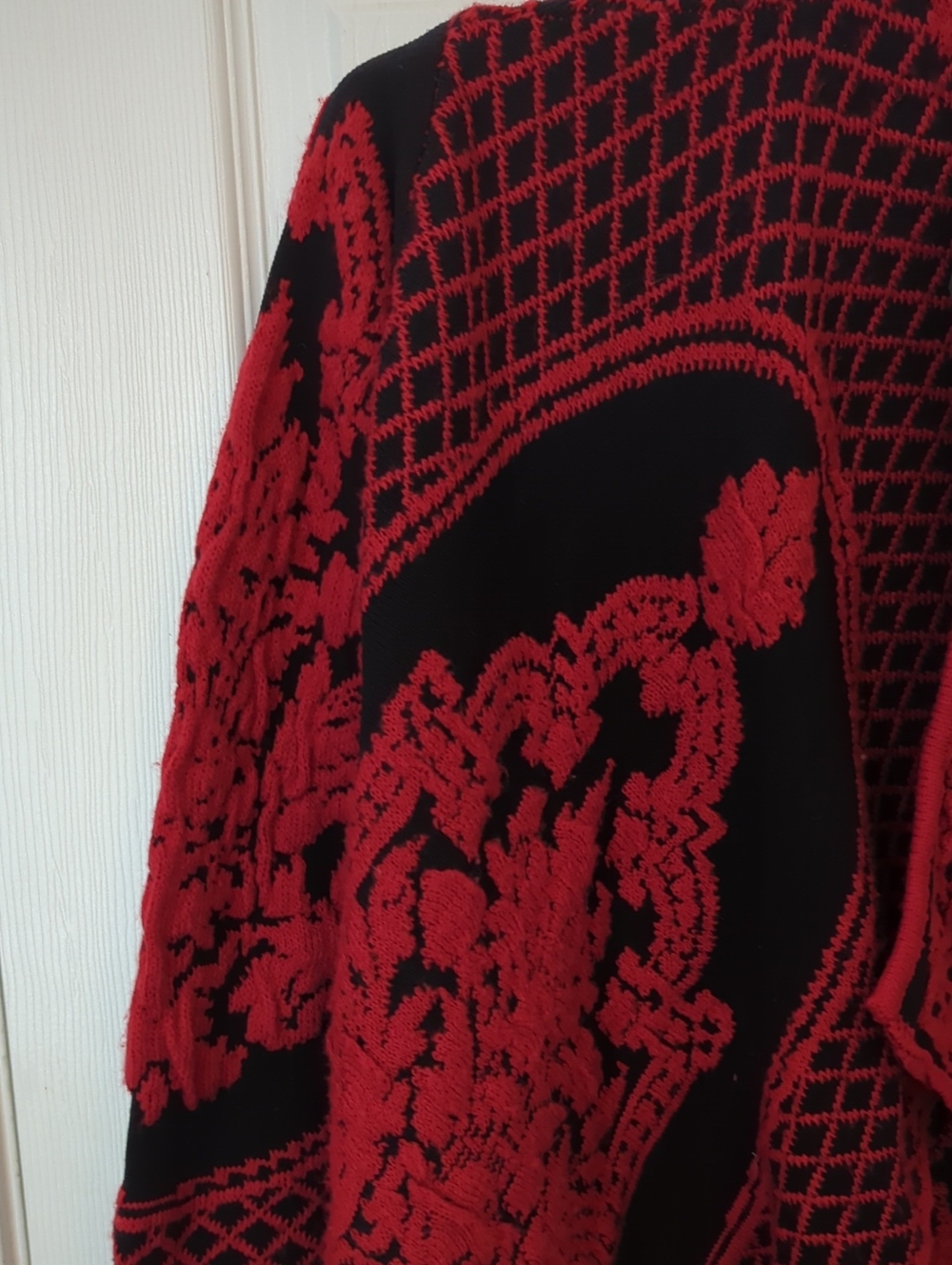 SIONI Red Black Baroque Knit Waterfall Cardigan Sweater L/XL HTF - Picture 7 of 15